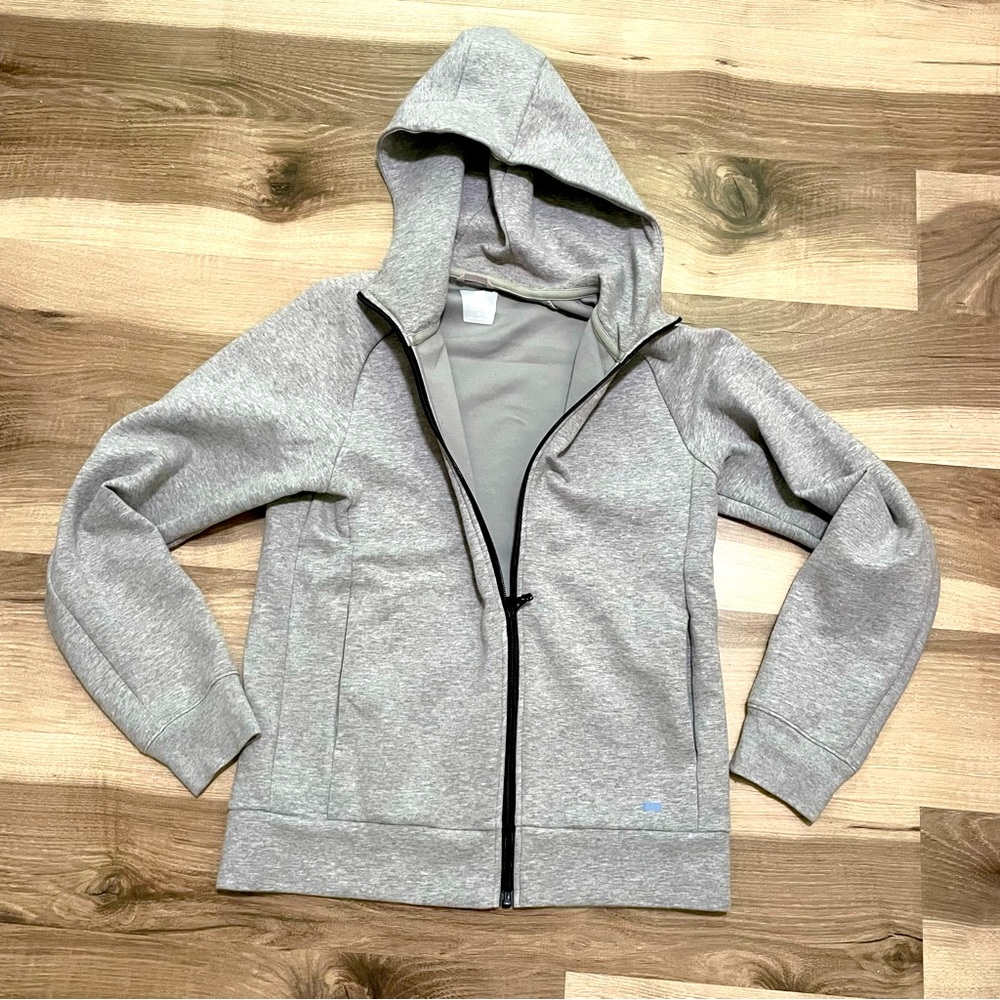 Uniqlo Grey Hoodie Size Adult Small or 13 Kids